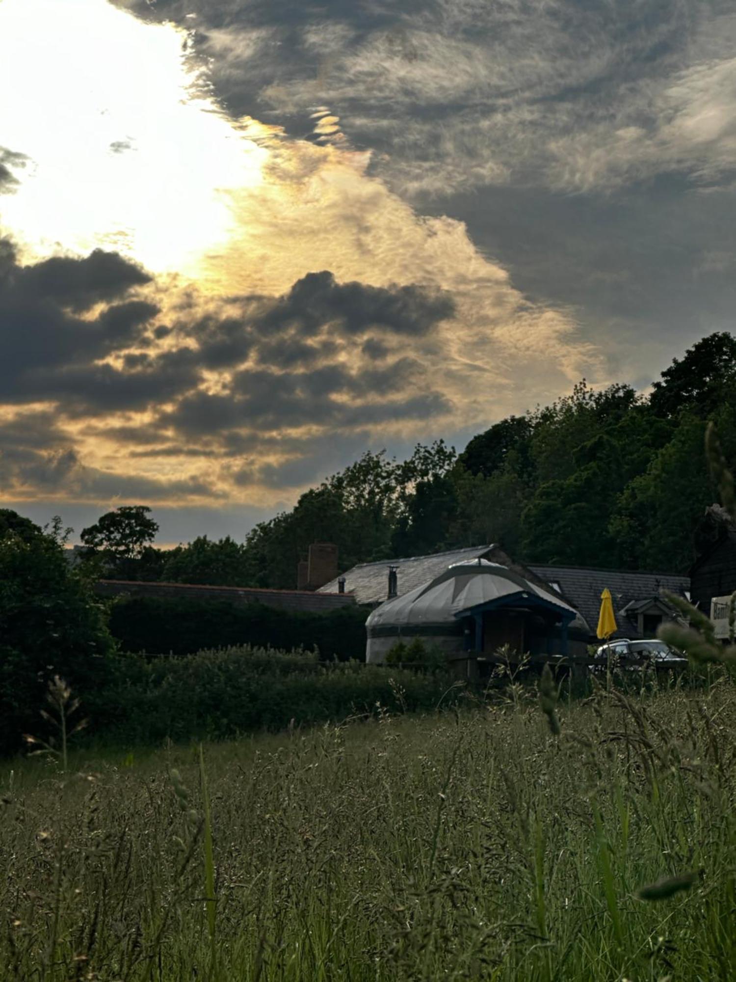 Sunbank Yurt Hotel Llangollen Eksteriør billede